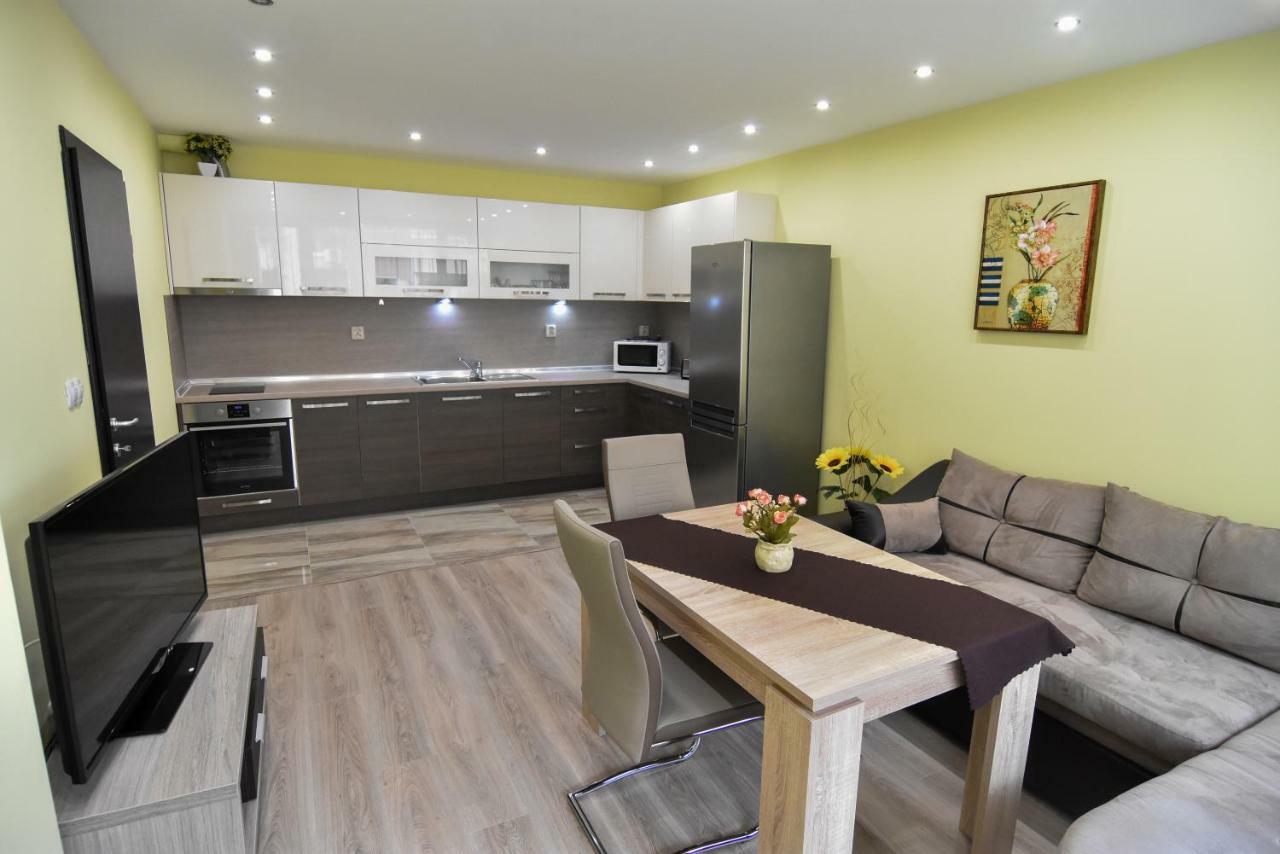 Apartment Deni Бургас Экстерьер фото